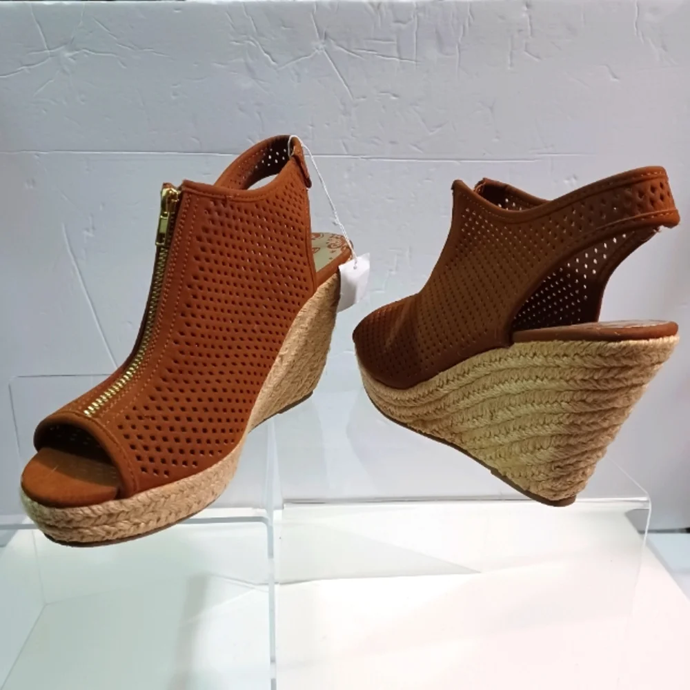 Brash Wedge Slingback Sandals, Size:9 1/2, Brown